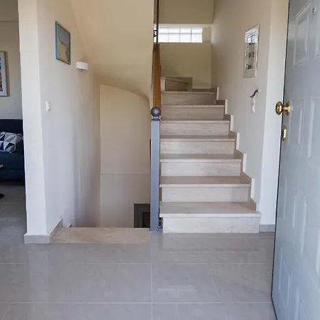 Dream Maisonete With Garden Near In Sea Villa