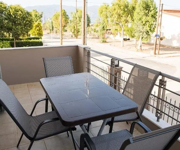 Dream Maisonete With Garden Near In Sea Villa